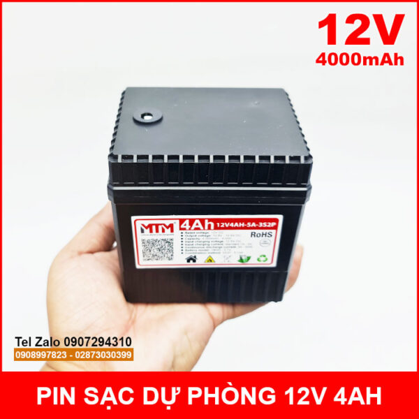 Pin sạc dự phòng 12V 4000mAh kèm sạc 7