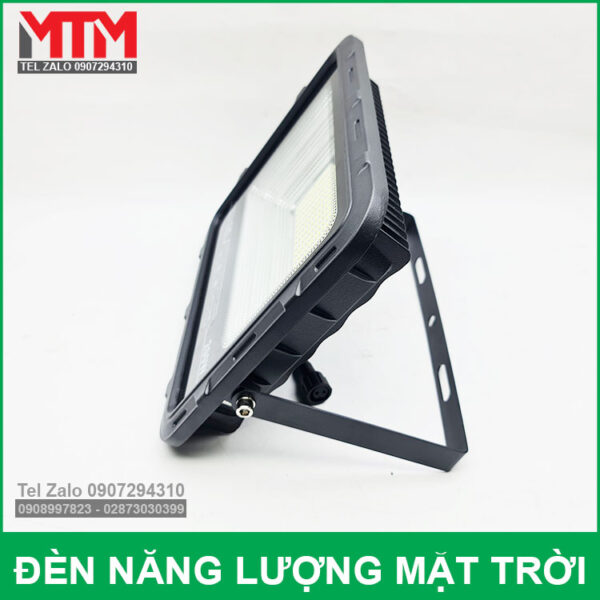 Sola light den nang luong mat troi 200W