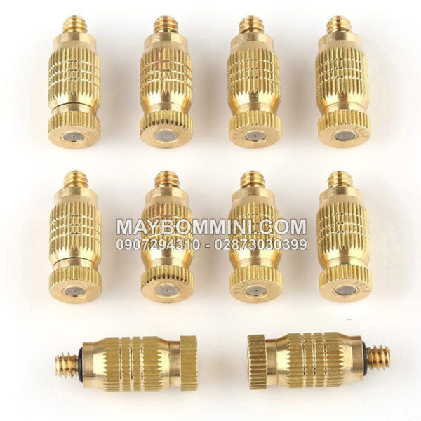 bec phun suong lam mat tuoi cay