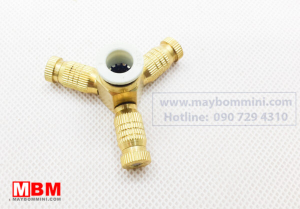 phun suong phu kien gan bec